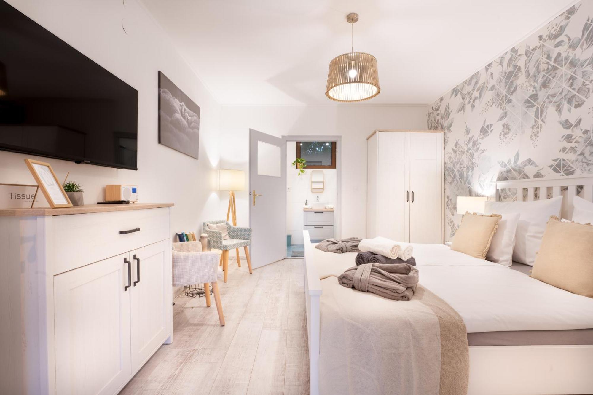 Natura Apartman Tiszafuered Room photo